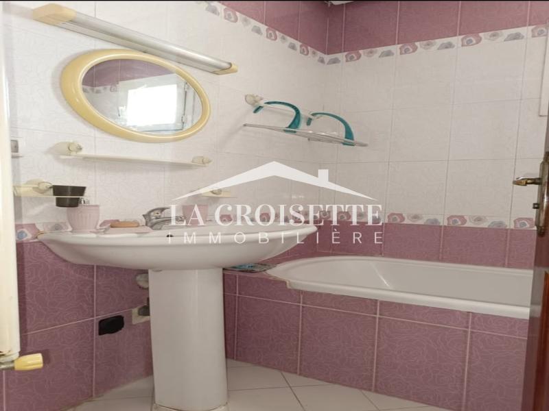 Appartement S+3 meublé à La Marsa